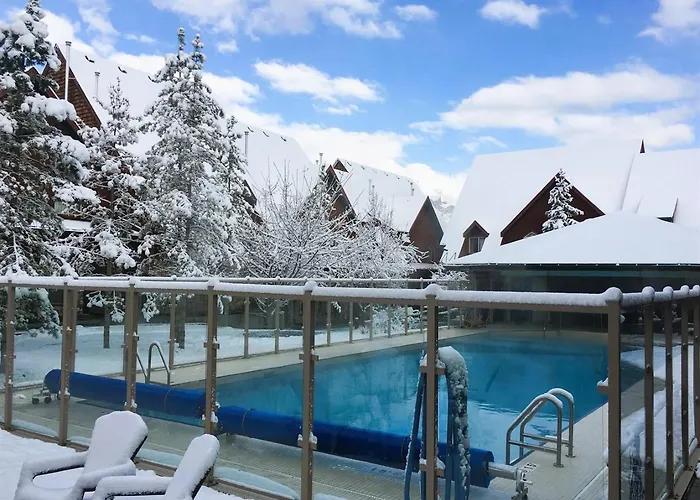 Pet Friendly hotel: Mystic Springs Chalets Managed By Little Sister Getaways