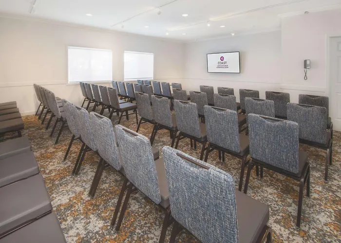 Coast Canmore & Conference Centre
